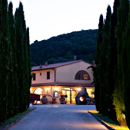 & Restaurant Casolare Le Terre Rosse Hotel 3*