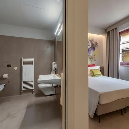 & Restaurant Casolare Le Terre Rosse 3* San Gimignano