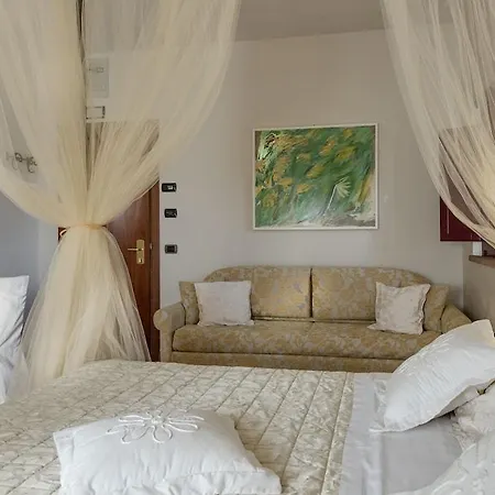 Hotel & Restaurant Casolare Le Terre Rosse
