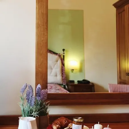 Hotel & Restaurant Casolare Le Terre Rosse