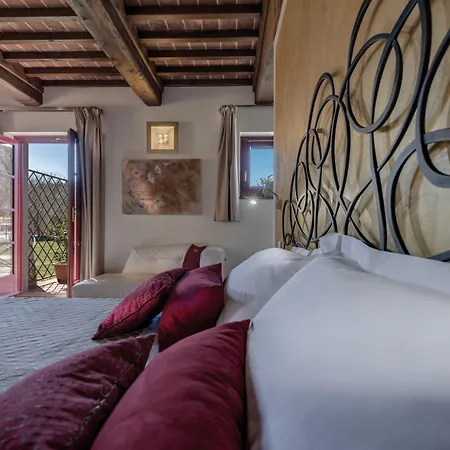 & Restaurant Casolare Le Terre Rosse Hotel